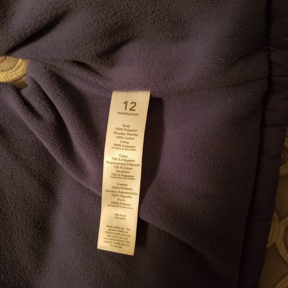 Carter's kids Puffer Vest. - Picture 6 of 11